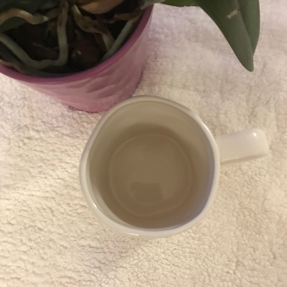 New! Rae Dunn “Mrs” Collectible Coffee/Tea Mug - Picture 4 of 4